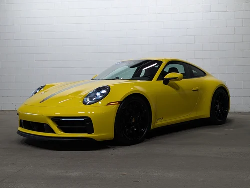
           New 
        2024 Porsche 911 Carrera GTS