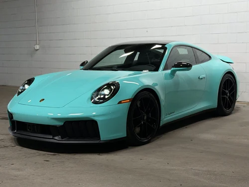 
           
        2026 Porsche 911 Carrera GTS