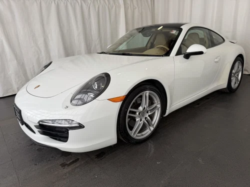 
           
        2015 Porsche 911 Carrera