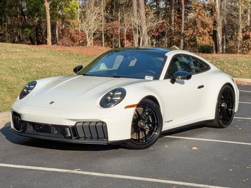 
           New 
        2026 Porsche 911 Carrera GTS