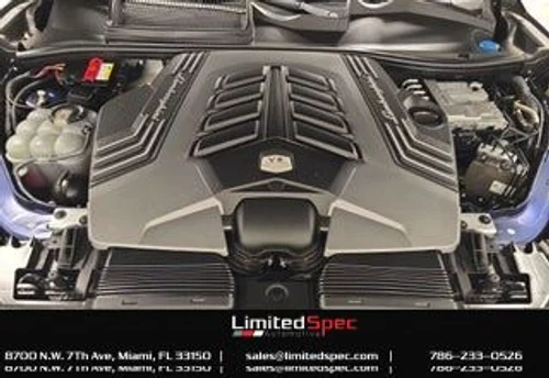 2020 Lamborghini Urus Base