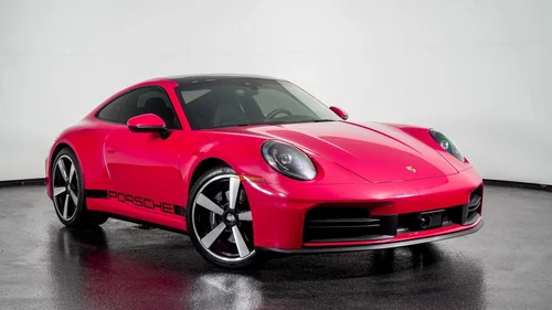 
           
        2025 Porsche 911