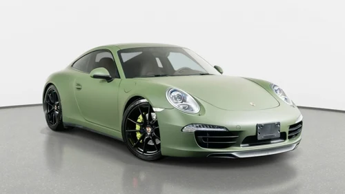 
           
        2013 Porsche 911