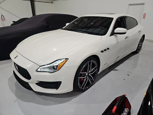 
           
        2021 Maserati Quattroporte S GranSport