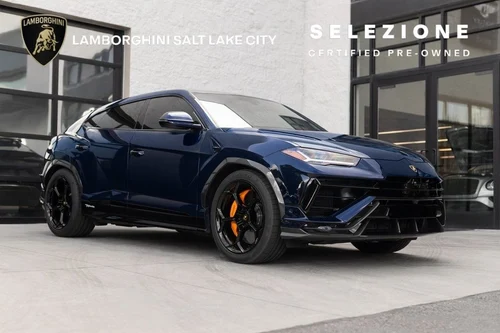 
           
        2024 Lamborghini Urus Performante