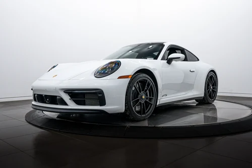 
           
        2024 Porsche 911