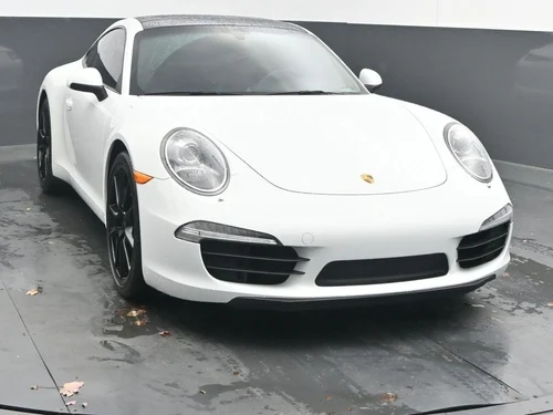 
           
        2016 Porsche 911 Carrera