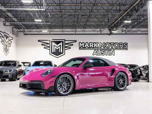 
           
        2024 Porsche 911