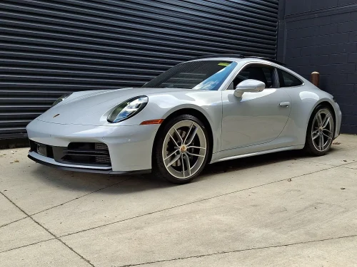 2025 Porsche 911 Carrera