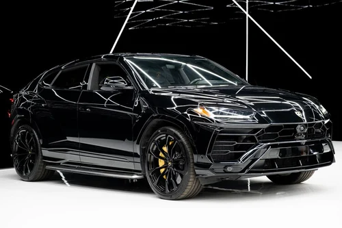 
           
        2022 Lamborghini Urus