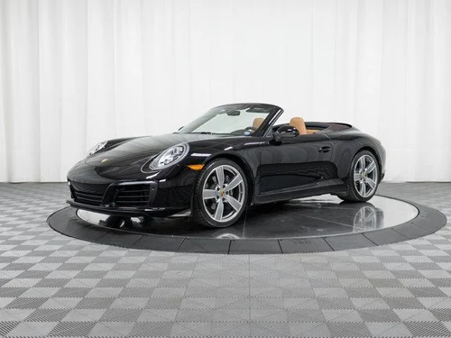 
           
        2019 Porsche 911 Carrera