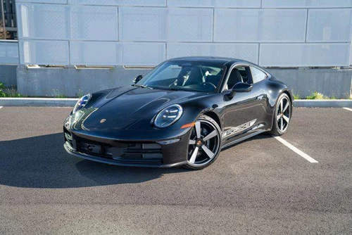 
           
        2026 Porsche 911 Carrera