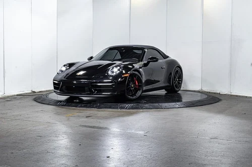 
           
        2024 Porsche 911