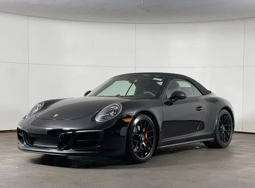 2018 Porsche 911 Carrera 4 GTS