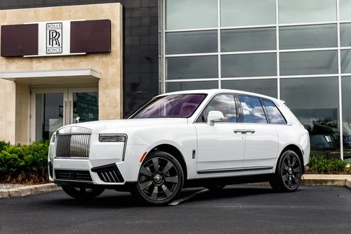 
           New 
        2025 Rolls-Royce Cullinan