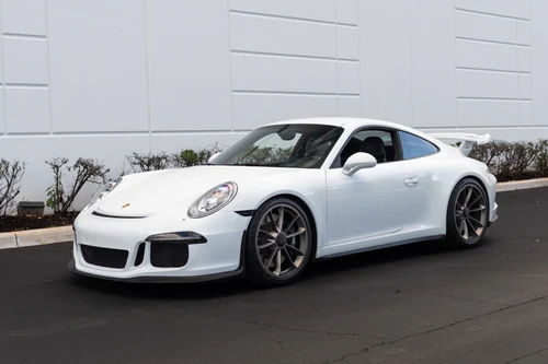 
           
        2015 Porsche 911 GT3