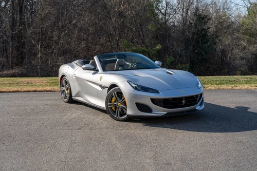 
           
        2019 Ferrari Portofino Base