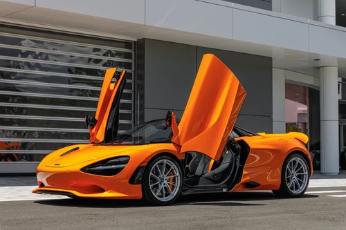 
           
        2024 McLaren 750s