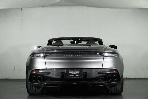 
           
        2020 Aston Martin DBS Superleggera Volante