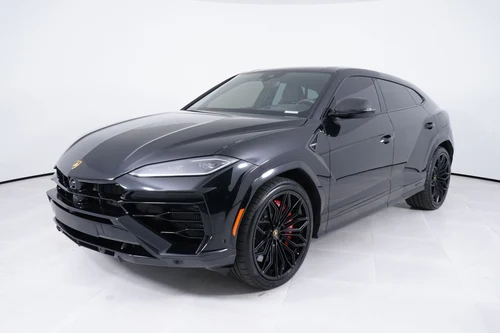 
           
        2025 Lamborghini Urus SE