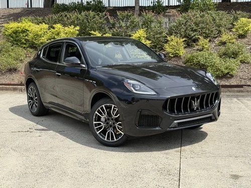 
           
        2025 Maserati Grecale Base