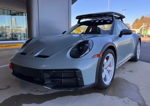 
           
        2024 Porsche 911 Dakar