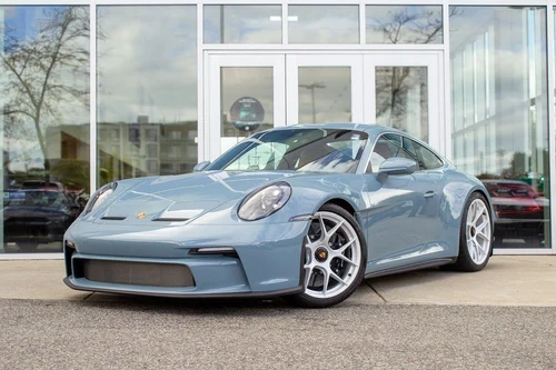 
           
        2024 Porsche 911