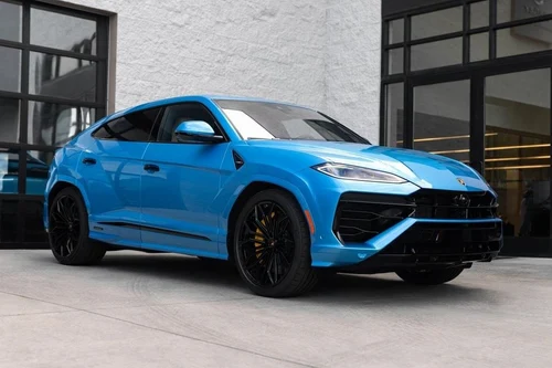 
           New 
        2025 Lamborghini Urus SE