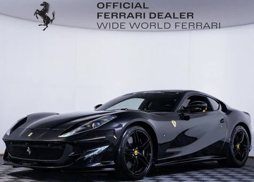 
           
        2020 Ferrari 812 Superfast Base