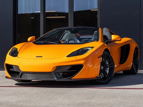 
           
        2014 McLaren MP4-12C Base