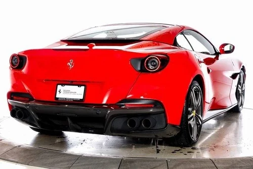
           
        2022 Ferrari Portofino