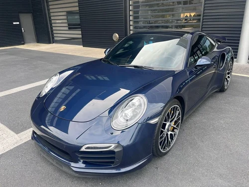 
           
        2014 Porsche 911 Turbo S