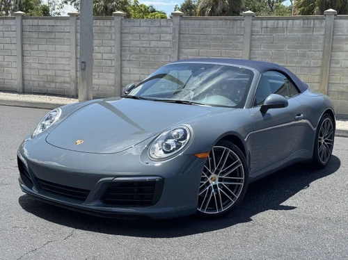 
           
        2017 Porsche 911 Carrera