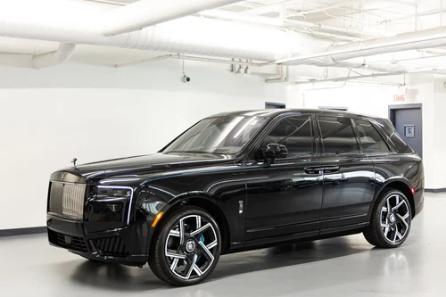 
           
        2025 Rolls-Royce CULLINAN BLACK BADGE