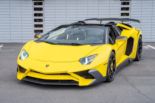 
           
        2016 Lamborghini Aventador LP 750-4 SV