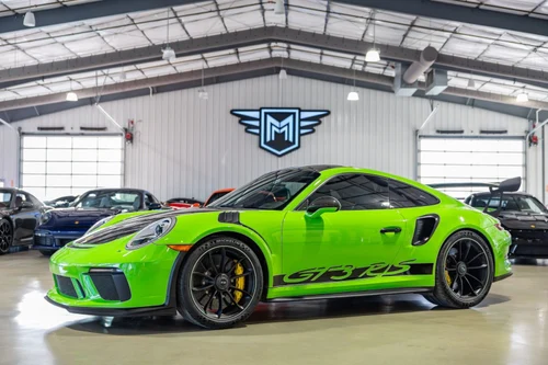 
           
        2019 Porsche 911