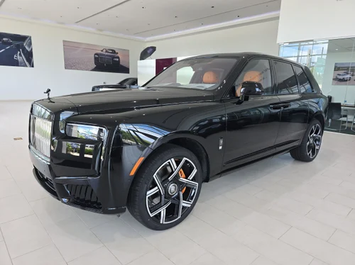 
           New 
        2025 Rolls-Royce CULLINAN BLACK BADGE