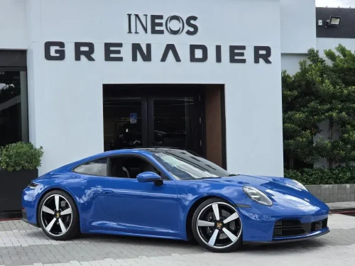 
           
        2025 Porsche 911 Carrera
