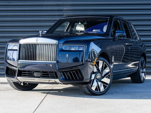 
           
        2025 Rolls-Royce Cullinan Base