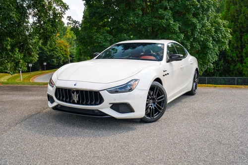 
           
        2022 Maserati Ghibli Modena Q4