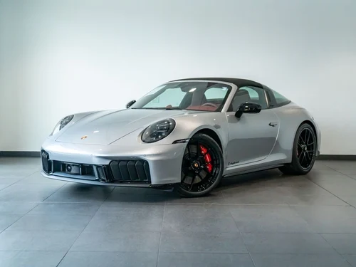 
           
        2026 Porsche 911 Targa 4 GTS