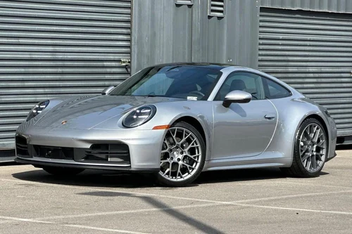 
           
        2026 Porsche 911 Carrera