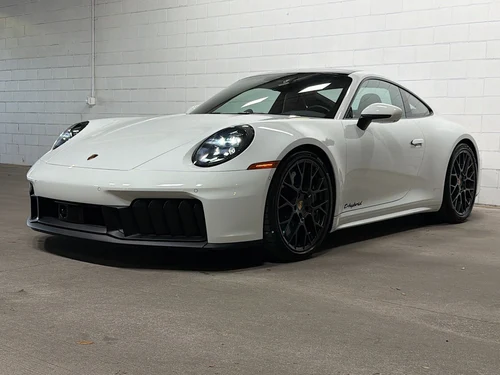 
           New 
        2025 Porsche 911 Carrera GTS