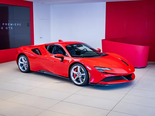
           
        2021 Ferrari SF90 Stradale Base