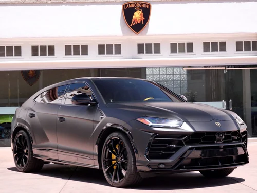 
           
        2022 Lamborghini Urus