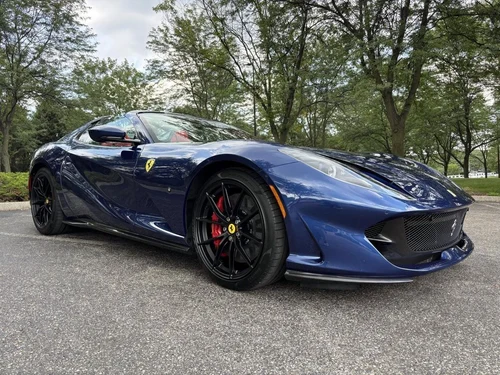 
           
        2023 Ferrari 812 GTS