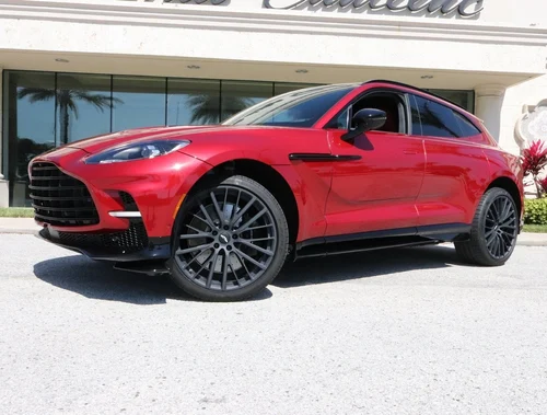 
           New 
        2025 Aston Martin DBX 707