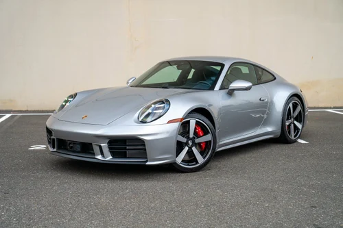 
           New 
        2025 Porsche 911 Carrera S