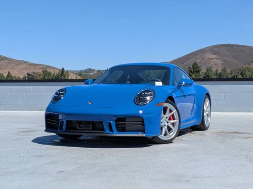 
           
        2025 Porsche 911