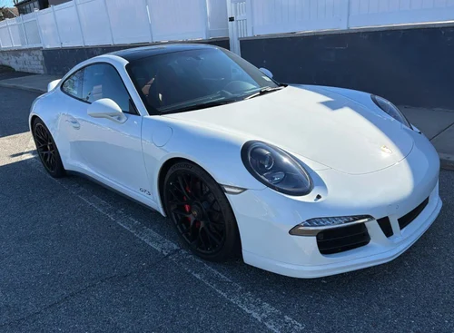 
           
        2015 Porsche 911 Carrera GTS
